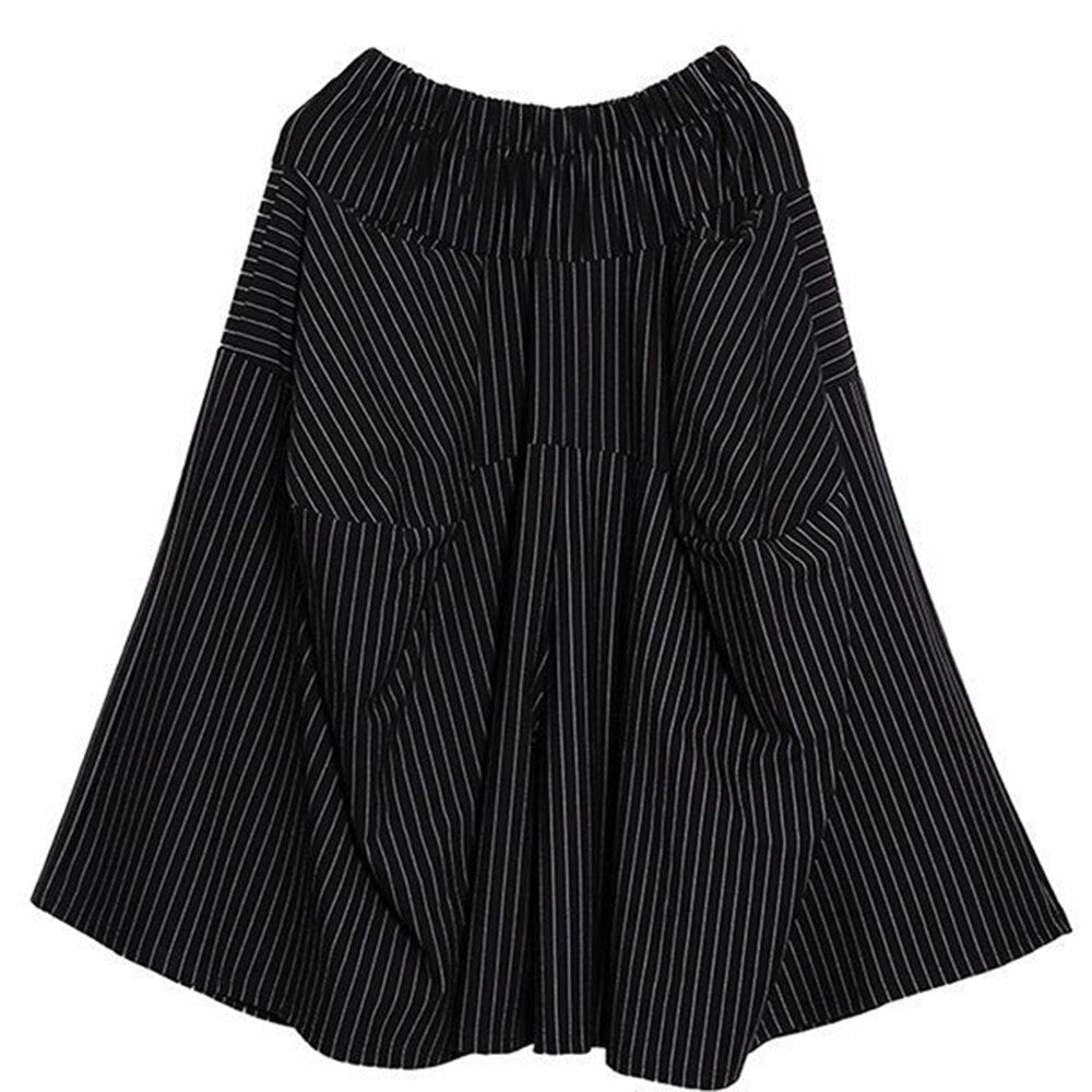 Men's LGBT trend Japanese black and white striped skirt