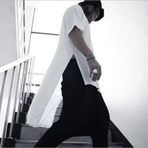 Mens T-Shirts Mid-Length Irregular Slit T-Shirts Streetwear Fashion Personality Versatile Niche Tops Men'S Clothing 2025 New