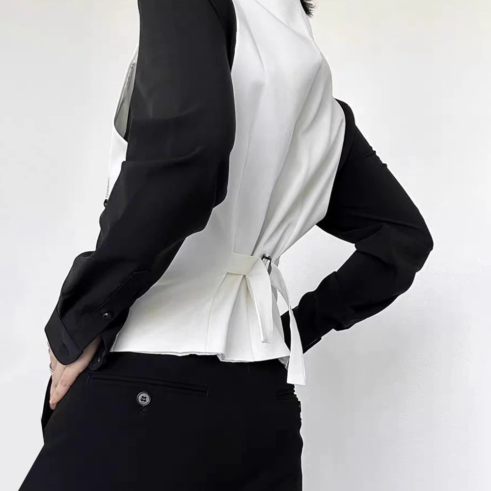Mens Vest Slim Back Shrink Belt Casual Tank Top Fashion British Style Business Elegant Vest Old Money Men'S Clothing 2025 New - Image 3